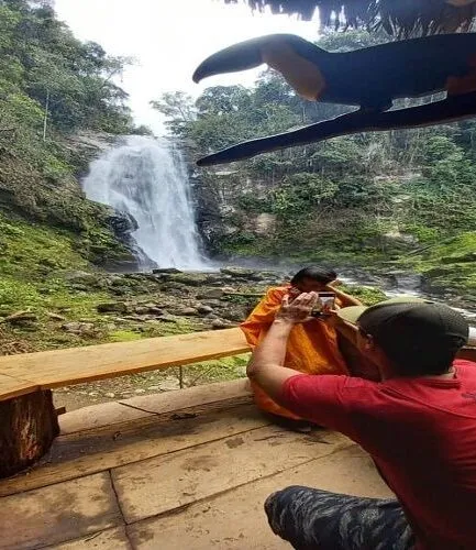Lugares turisticos del Perú, Catarata Valle Sagrado, Pangoa, Satipo, selva peruana, Perú.Viajes.Relax